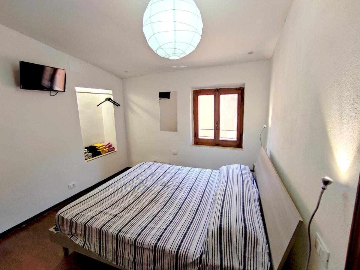 Casa Via Della Rocca Luna Poggibonsi Exteriör bild