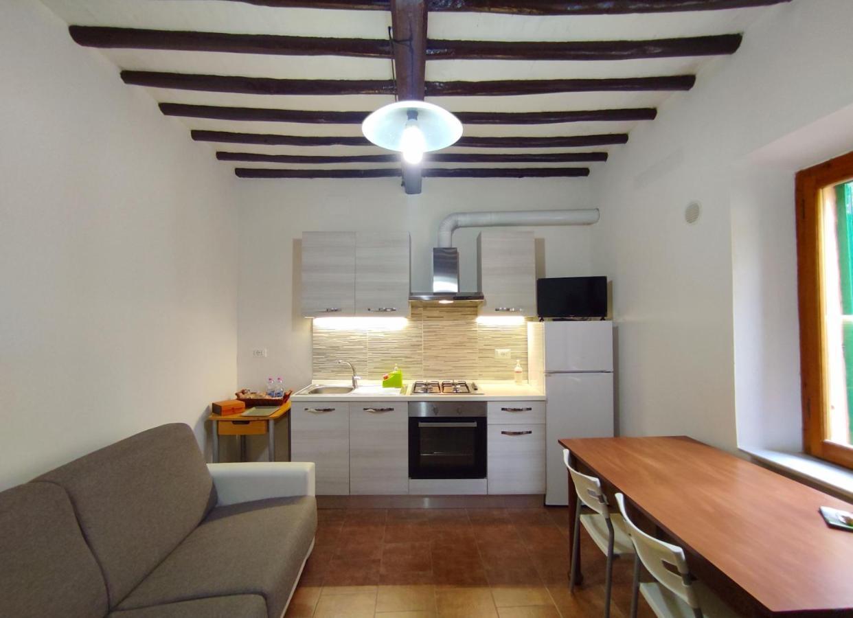 Casa Via Della Rocca Luna Poggibonsi Exteriör bild